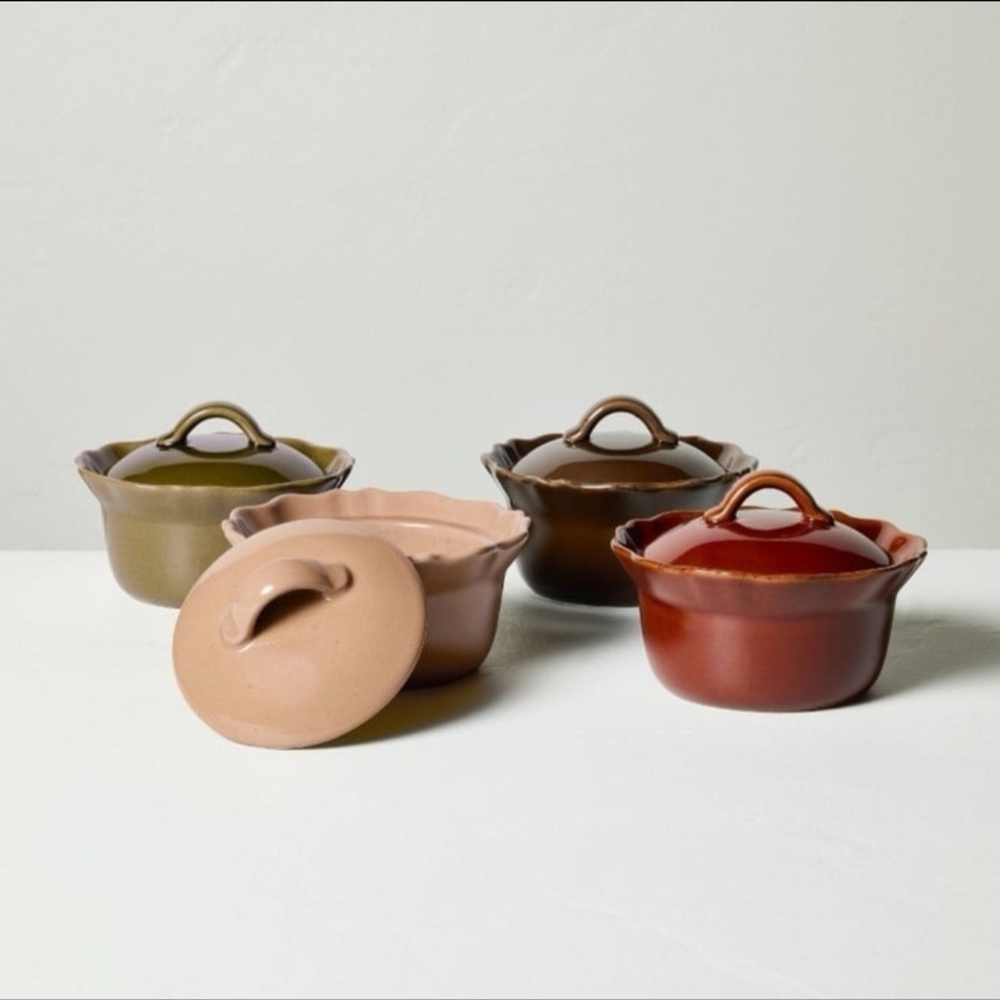 Hearth & Hand With Magnolia Set of 4 6oz Round Ramekins with Ruffled Edge